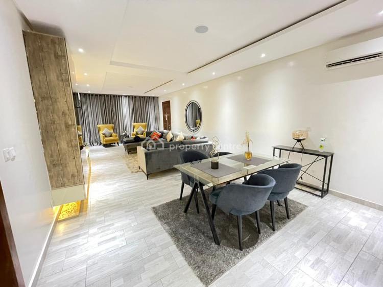 3 Bedroom Apartment, Hunponu-wusu Road, Lekki Phase 1, Lekki, Lagos, Flat / Apartment Short Let
