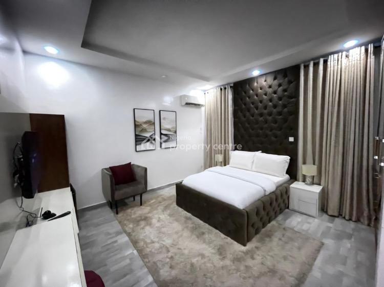 3 Bedroom Apartment, Hunponu-wusu Road, Lekki Phase 1, Lekki, Lagos, Flat / Apartment Short Let
