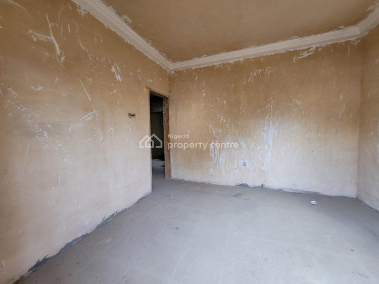 For Sale 6 Bedrooms Duplex, Mtn Mast Road, Ugbor Gra, Benin, Oredo