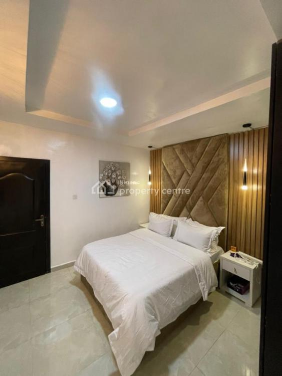 Luxury 2 Bedrooms Apartment, Off Ajose Adeogun, Victoria Island (vi), Lagos, Flat / Apartment Short Let