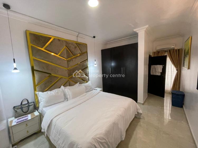 Luxury 2 Bedrooms Apartment, Off Ajose Adeogun, Victoria Island (vi), Lagos, Flat / Apartment Short Let