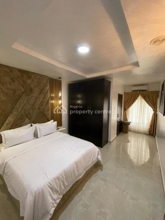 Luxury 2 Bedrooms Apartment, Off Ajose Adeogun, Victoria Island (vi), Lagos, Flat / Apartment Short Let
