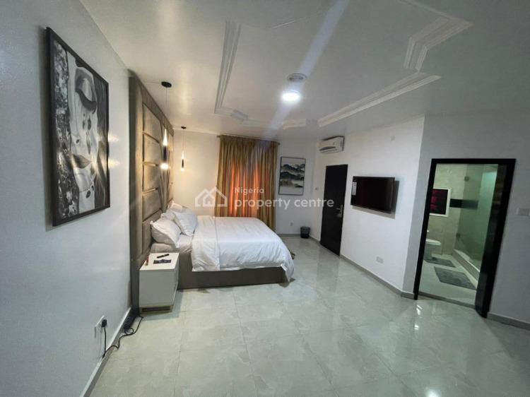 Luxury 2 Bedrooms Apartment, Off Ajose Adeogun, Victoria Island (vi), Lagos, Flat / Apartment Short Let