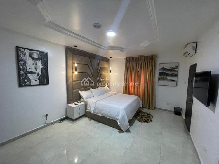 Luxury 2 Bedrooms Apartment, Off Ajose Adeogun, Victoria Island (vi), Lagos, Flat / Apartment Short Let