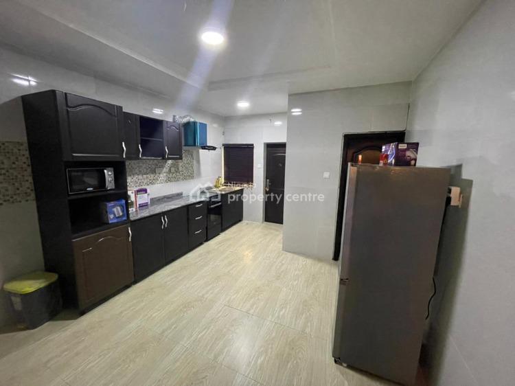 Luxury 2 Bedrooms Apartment, Off Ajose Adeogun, Victoria Island (vi), Lagos, Flat / Apartment Short Let