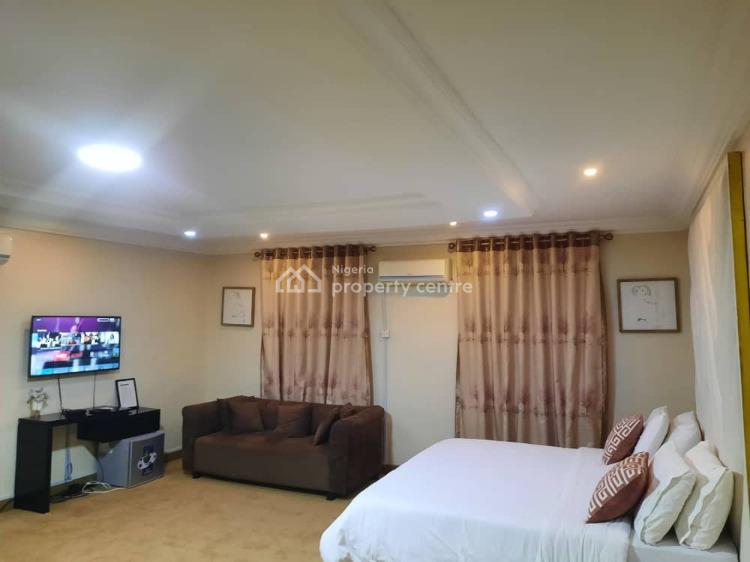 4 Bedrooms Duplex with Snooker Board, Off Admiralty Road, Lekki Phase 1, Lekki, Lagos, Semi-detached Duplex Short Let