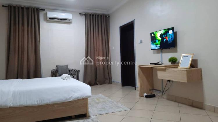 4 Bedrooms Duplex with Snooker Board, Off Admiralty Road, Lekki Phase 1, Lekki, Lagos, Semi-detached Duplex Short Let