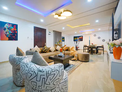 2 Bedroom Cozy Condo with Concierge Service — Ikoyi, Lagos