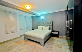 Luxury 4 Bedroom with Excellent Facilities, Lekki Phase 1, Lekki, Lagos, House Short Let