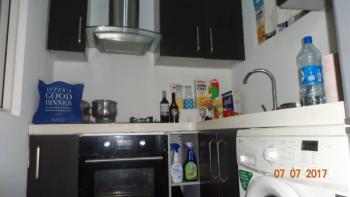 Well Finished Self Contained, Circle Mall Road, Jakande, Lekki, Lagos, Self Contain (single Rooms) Short Let