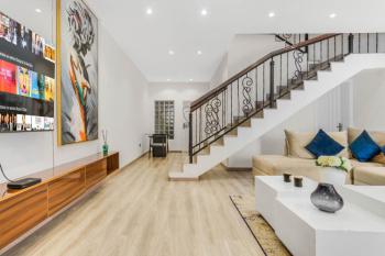 Luxury 3 Bedrooms Apartment