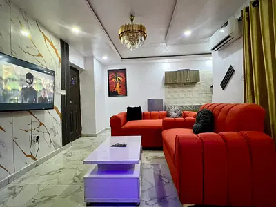 Dinero Crystal - Two Bedroom Apartment (All En-Suite) — 48 Olatilewa Street, Surulere, Lagos