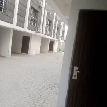 Serviced Single Room, Ikate Kusenla, Lekki Phase 1, Lekki, Lagos, Self Contain (single Rooms) for Rent