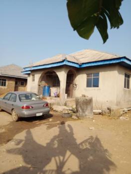 3 Bedroom Bungalow on a Plot of Land, Oluwo, Alakia, Ibadan, Oyo, Detached Bungalow for Sale