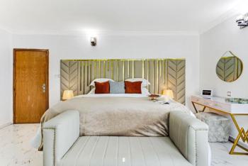 Luxury 2 Bedroom Apartment, Ikate, Lekki, Lagos, Flat / Apartment Short Let