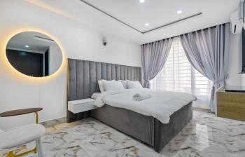 Luxury 3 Bedrooms Apartment with Ps4, Dele Ogunbowale Crescent, Close to Petrocam Filling Station, Lekki Phase 1, Lekki, Lagos, Flat / Apartment Short Let
