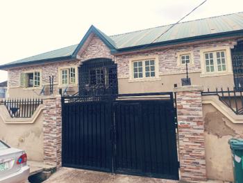 Executive 3 Bedroom Flat Upstairs, Opic Estate, Magodo, Lagos, Flat / Apartment for Rent