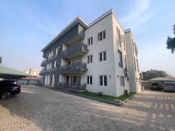 4 Bedroom Flat  Serviced with Generator and Ac, Wuye, Abuja, Flat / Apartment for Rent