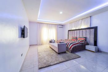 Luxury 3 Bedrooms with Ps5, New Horizon 2 Estate, Ikate Elegushi, Lekki, Lagos, Flat / Apartment Short Let