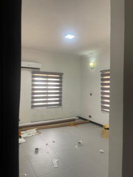 Luxury 3 Bedrooms Flat with Bq, Alagomeji, Yaba, Lagos, Flat / Apartment for Rent