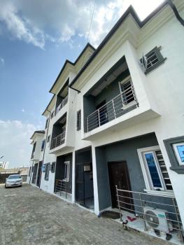 Standard 2 Bedroom Flat Available, Lekki Phase 2, Lekki, Lagos, Flat / Apartment for Rent