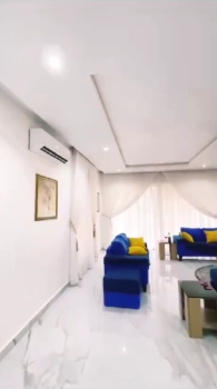 Luxury 3 Bedroom Flat, Lekki Phase 1, Lekki, Lagos, Flat / Apartment for Rent