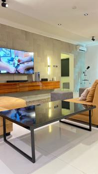 a Luxurious 3 Bedroom Apartment, Admiralty Way, Lekki Phase 1, Lekki, Lagos, Flat / Apartment Short Let