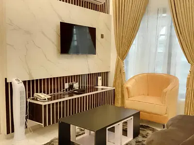 Luxury Two Bedroom Ensuite Apartment — Surulere, Lagos