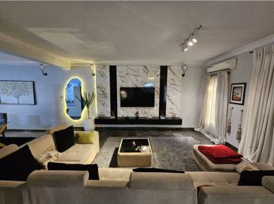Luxury 4 Bedrooms Apartment, Ikeja Gra, Ikeja, Lagos, Flat / Apartment Short Let