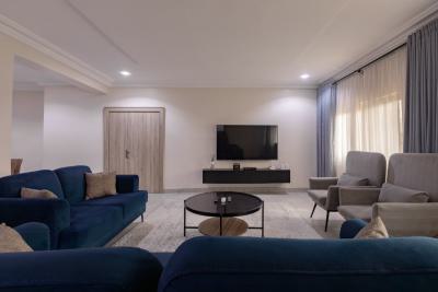 Newly Renovated 3-bedroom Apartment, Garki, Abuja, Flat / Apartment Short Let