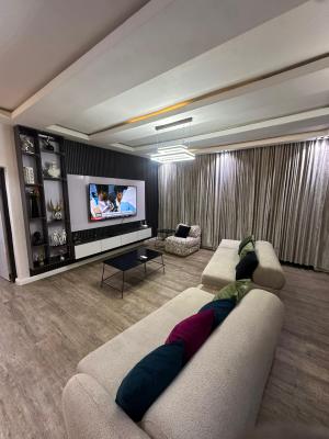 Luxury 2 Bedrooms Apartment