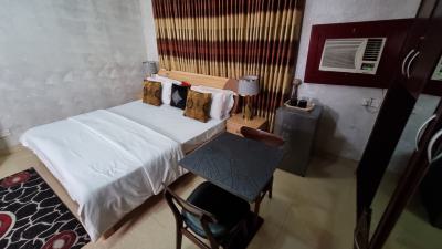 The Newly Refurbished Room (room 3), 22 Sule Abuka Street, Beside Gtbank Plc., Opebi, Ikeja, Lagos, Self Contain (single Rooms) Short Let