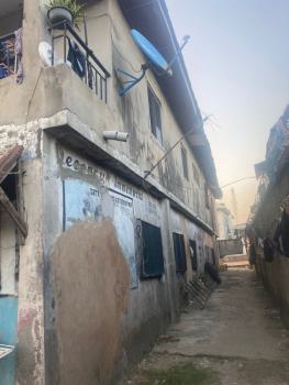 a Plot of Land(600sqm) with a Structure on It, Oworonshoki, Kosofe, Lagos, Residential Land for Sale