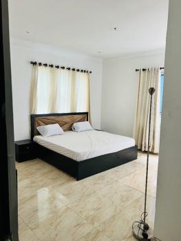 3 Bedroom Shared Apartment, I.w.s Close, Off Platinum Way, Opp Jakande First Gate, Ikate, Lekki, Lagos, Flat / Apartment for Rent