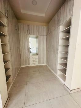 Spaciously Built 5 Bedroom Fully Detached Duplex, Gra Phase 2, Magodo, Lagos, Detached Duplex for Sale