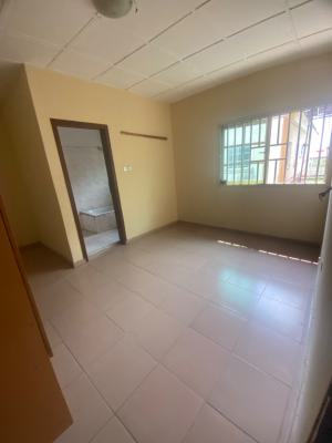 Luxuriously Spacious 3bedroom Flat with Excellent Finishing, No. 1, Bello Street, Kayode Close, Sangotedo, Ajah, Lagos, House for Rent