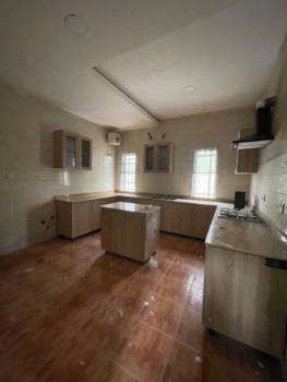 5 Bedroom Fully Detached Duplex with a VQ