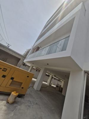 Brand-new 3 Bedroom Apartment with Bq + Rooftop Swimming Pool + Elevato, Lekki Phase 1, Lekki, Lagos, Flat / Apartment for Sale