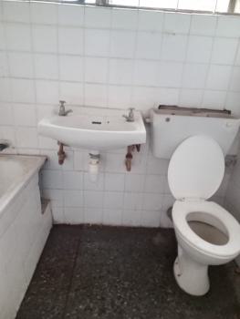 a Bedroom in a Flat, Awolowo, Old Bodija, Ibadan, Oyo, Self Contain (single Rooms) for Rent