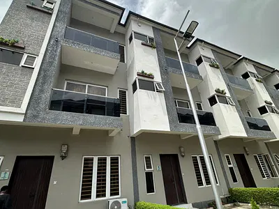 Luxury 4 Bedrooms with Swimming Pool, Gym and BQ