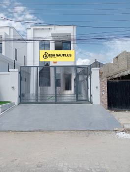 5 Bedroom Detached Duplex with Bq, Osapa, Lekki, Lagos, Detached Duplex for Sale
