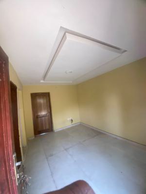 Luxuriously Spacious Self Contain, 18b Raimat Close Bankole Ibeju Lekki, Aiyeteju Town, Ibeju Lekki, Lagos, Self Contain (single Rooms) for Rent