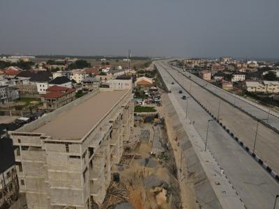 3 Bedrooms Maisonette with a Study and a Swimming Pool, Ologolo, Lekki, Lagos, Flat / Apartment for Sale