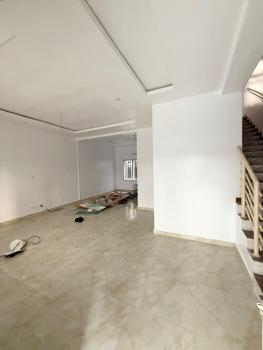 Luxury 4 Bedrooms Terraced Duplex
