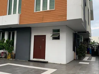 Spacious Luxury 4 Bedroom Duplex Self Compound — Lekki, Lagos