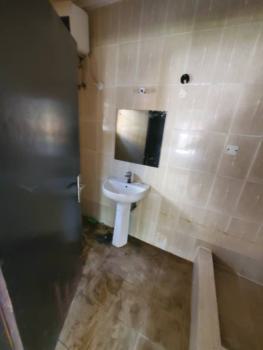 Luxurious Single Room in a Serene and in Beautiful Estate, Lekki Phase 1, Lekki, Lagos, Flat / Apartment for Rent