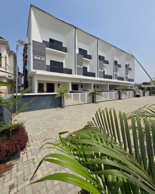 4 Bedroom Terraced Duplex with Bq Sitting on 2 Floors with Self Compound, Gra, Ikota, Lekki, Lagos, Terraced Duplex for Sale
