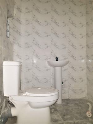 Mini Flat in a Serene Neighbourhood - Upstairs, Ologolo, Lekki, Lagos, Mini Flat (room and Parlour) for Rent