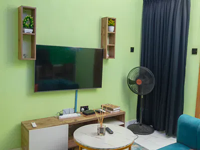 1 Bedroom Love Villa - Close to Airport