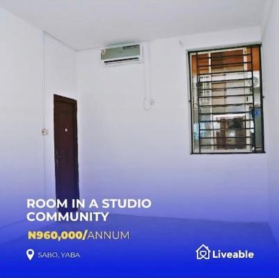 Spacious Serviced Studio (Unit 22)